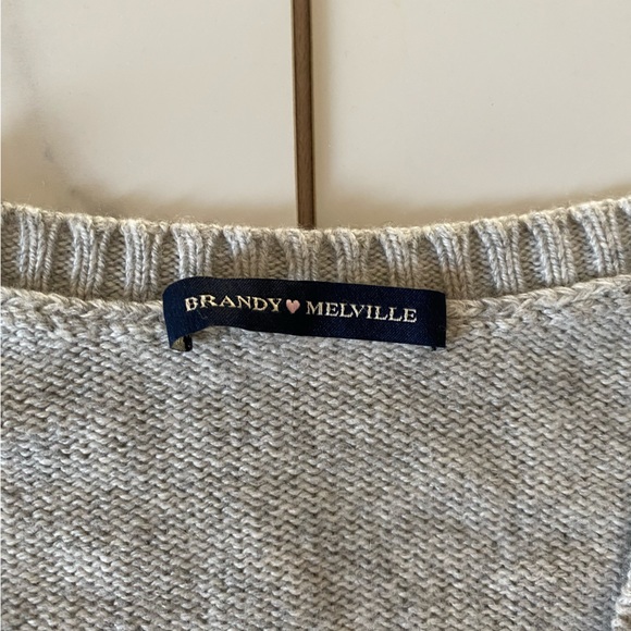 Brandy Melville Cardigan - Picture 2 of 2